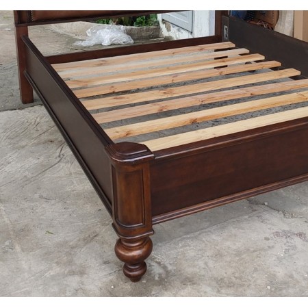 Montgomery : Giường Ngủ Châu Âu , King Size